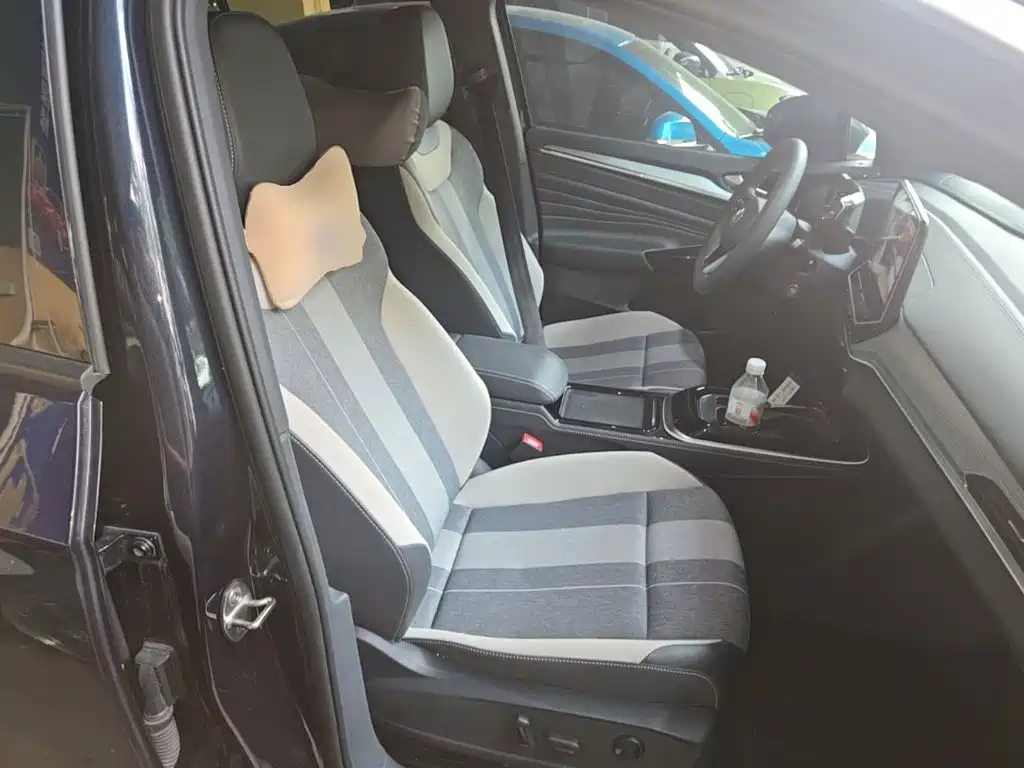 Volkswagen ID.4 Crozz — миниатюра 25