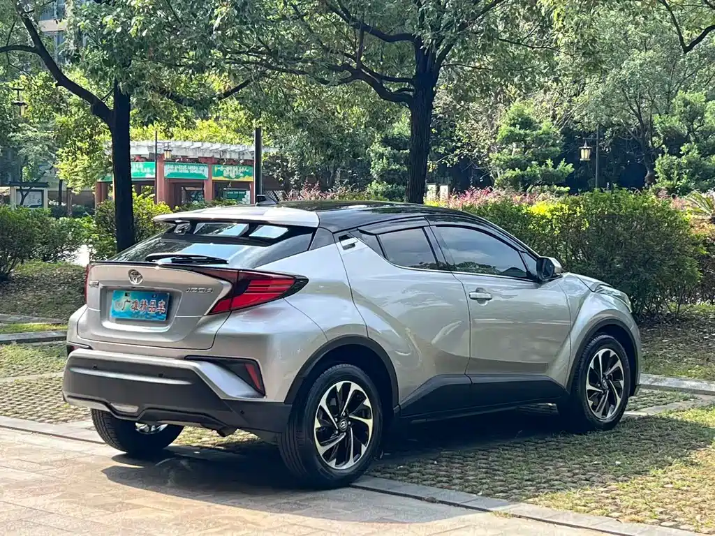 Toyota IZOA — миниатюра 2