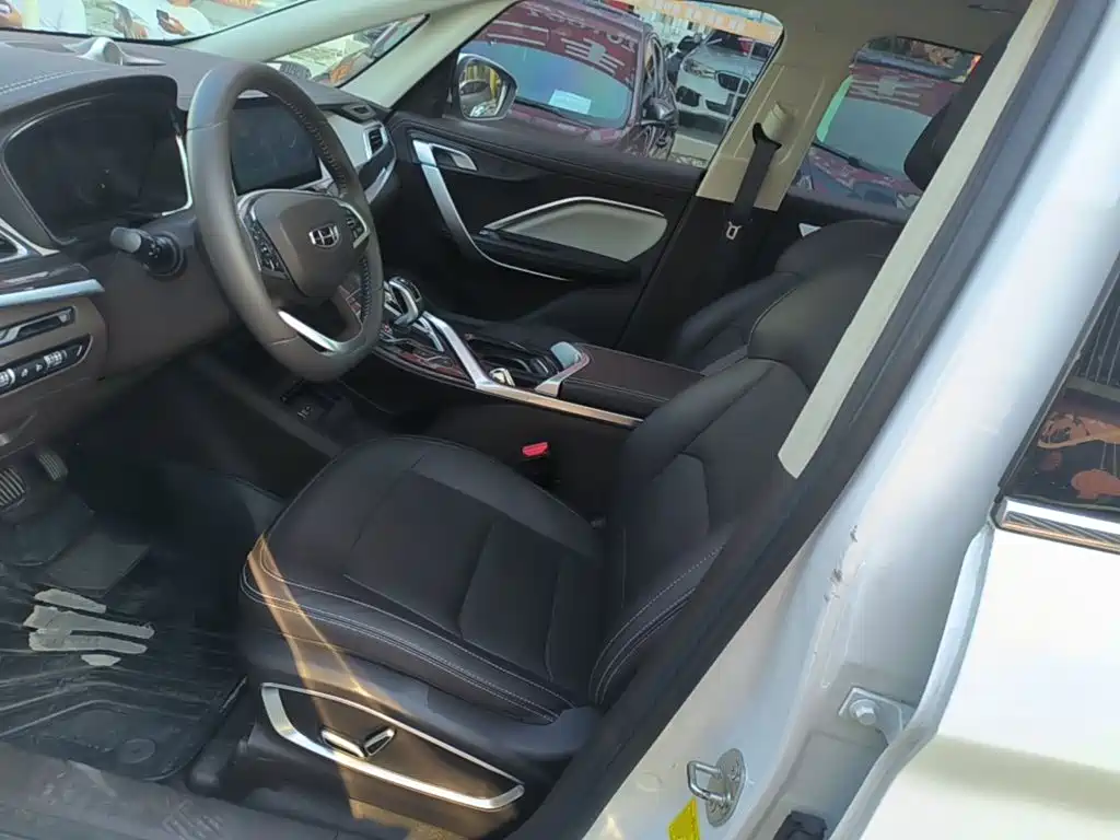 Geely Jia Ji — миниатюра 16