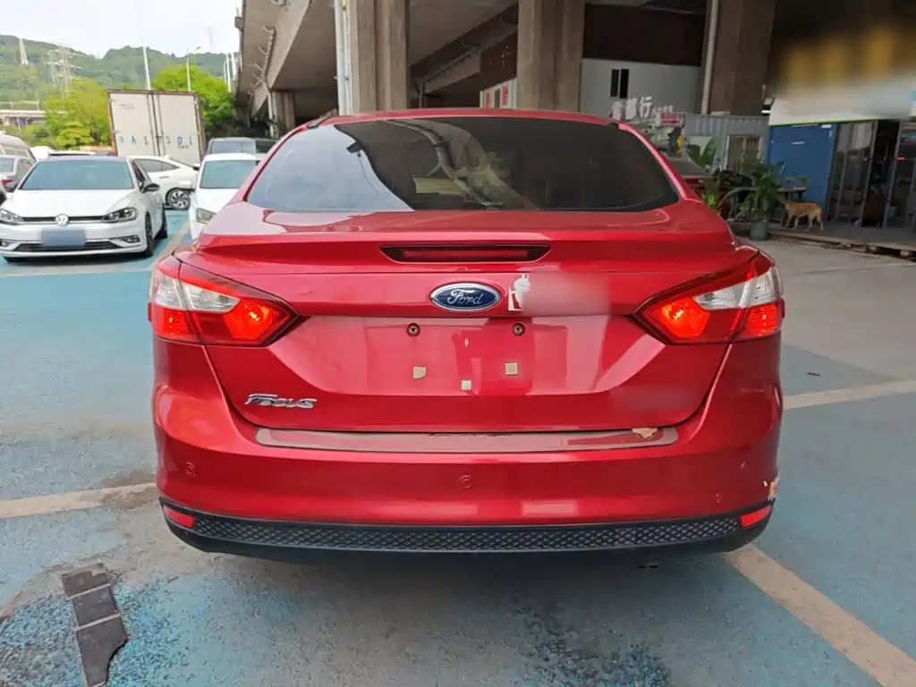 Ford Focus — миниатюра 6