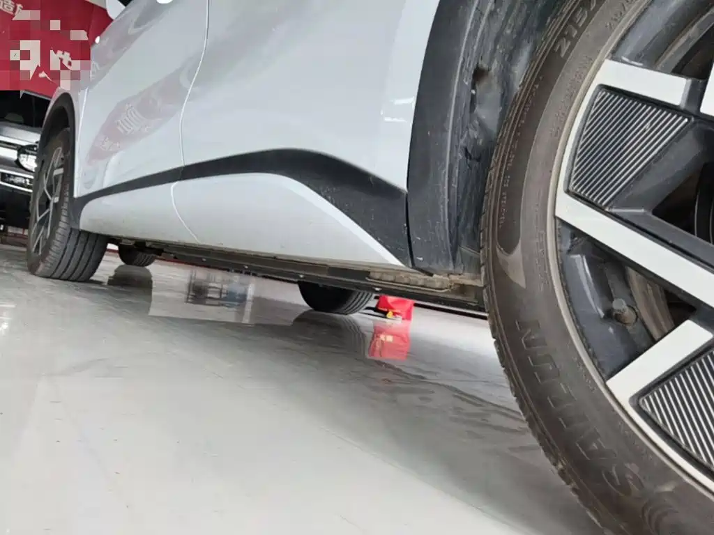 BYD Yuan Plus — миниатюра 22