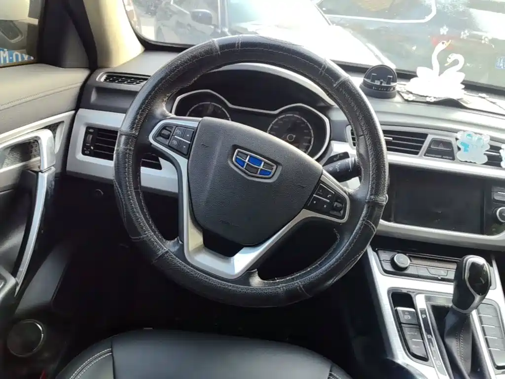 Geely Boyue — миниатюра 15