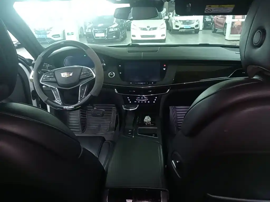 Cadillac CT6 — миниатюра 10