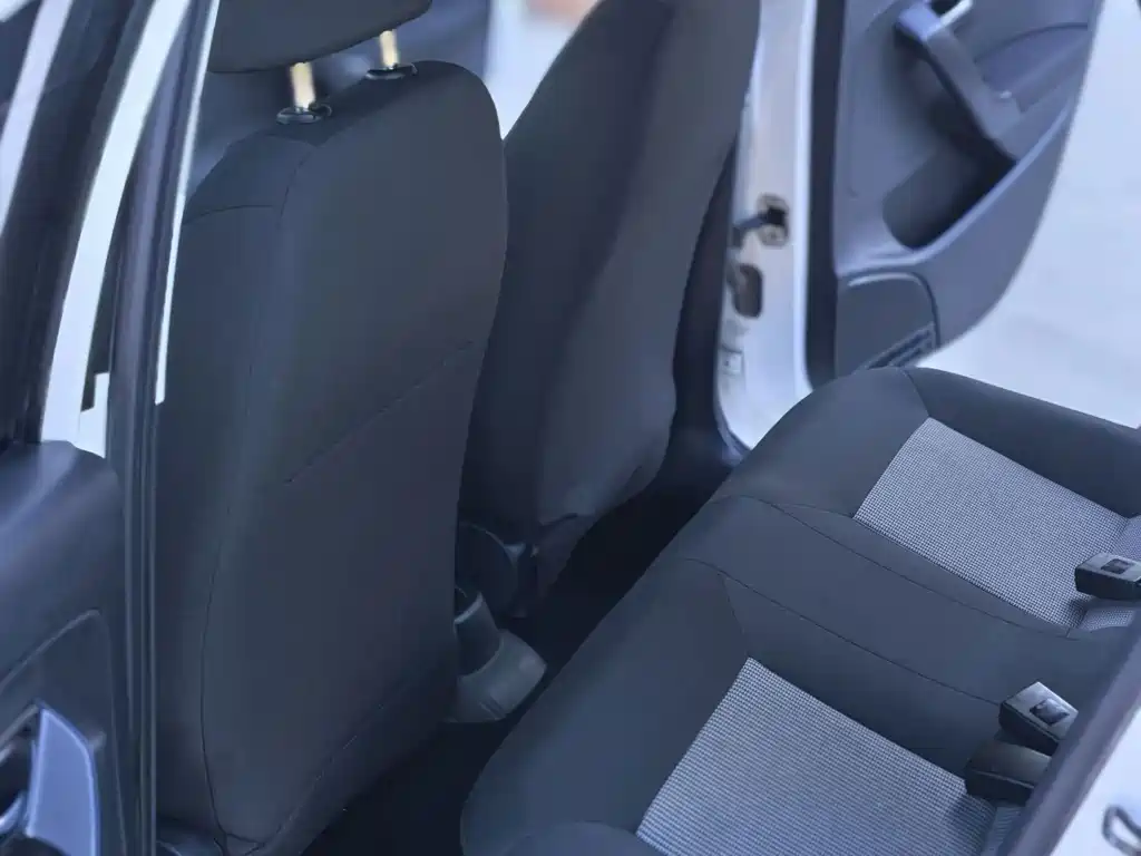 Volkswagen Polo — миниатюра 13