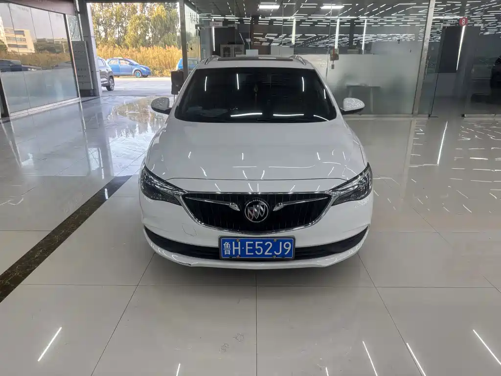 Buick Excelle — миниатюра 2