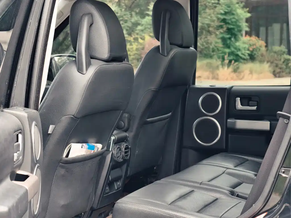 Land Rover Discovery — миниатюра 10