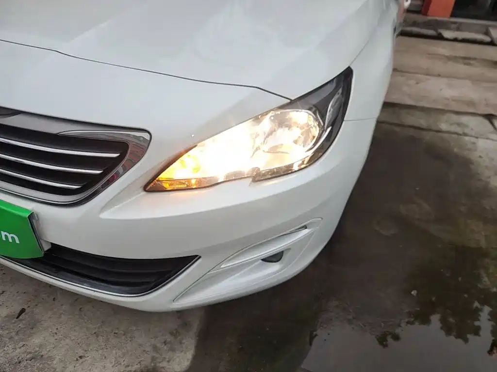 Peugeot 408 — миниатюра 24