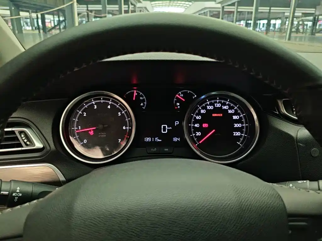 Peugeot 408 — миниатюра 12