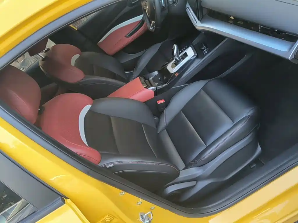 MG MG5 — миниатюра 25