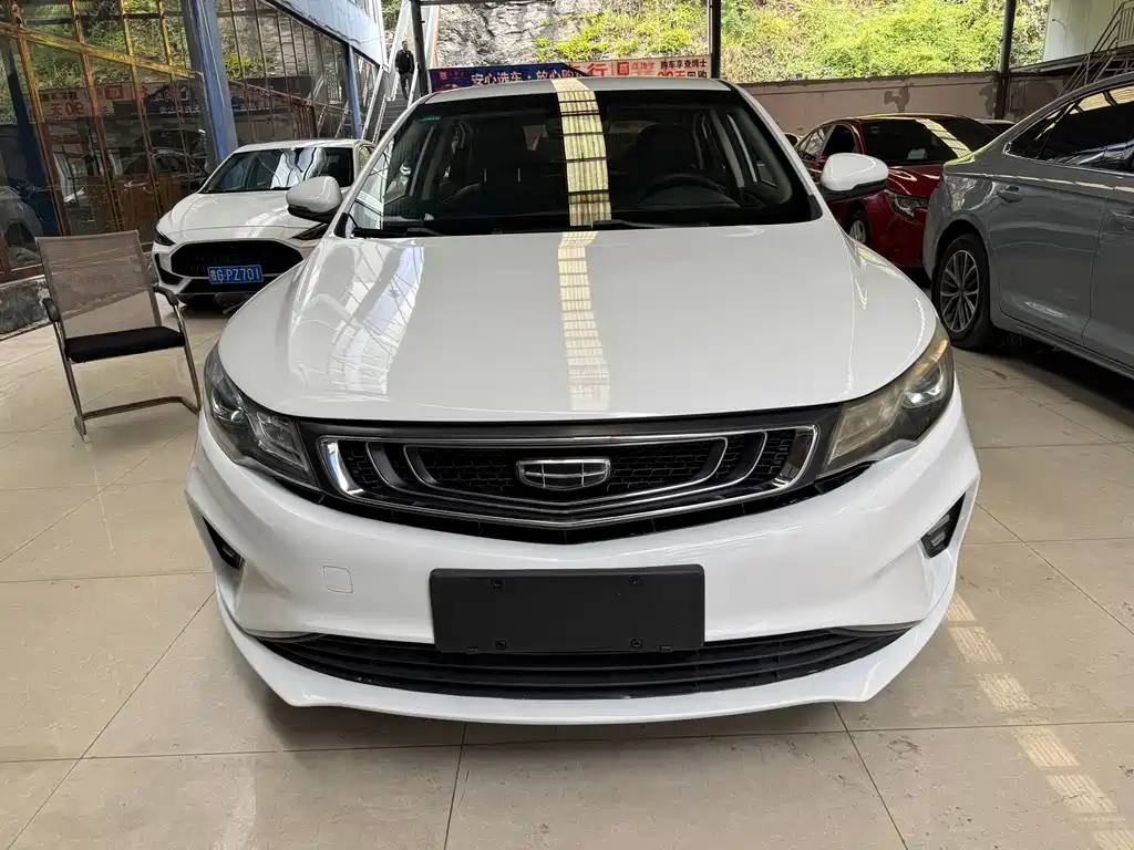 Geely Emgrand GL — миниатюра 2
