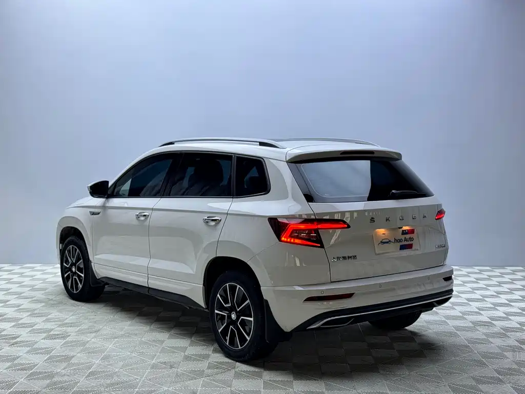 Skoda Karoq 2022 TSI280 Premium