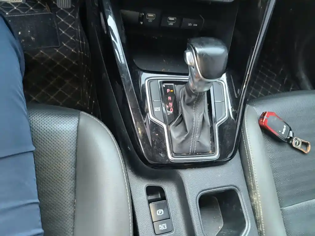 Kia Sportage — миниатюра 14
