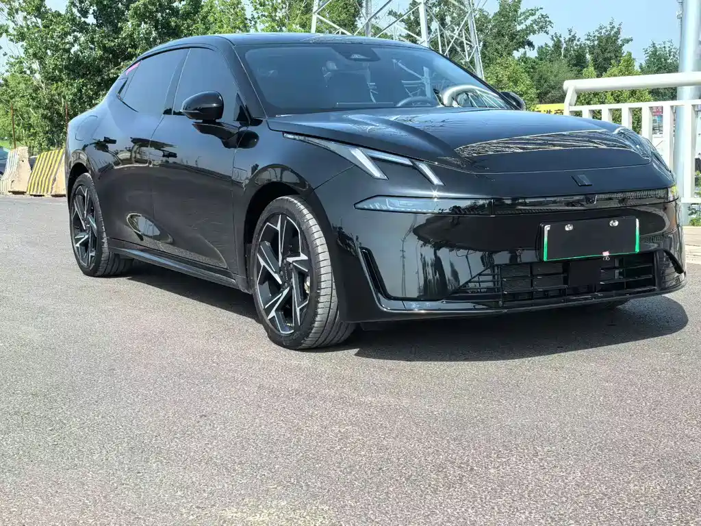 Lynk & Co 07 EM-P — миниатюра 3