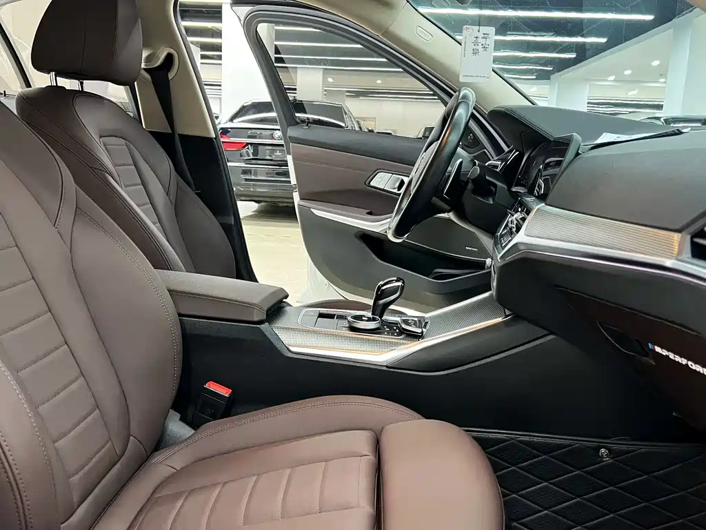 BMW 3 Series — миниатюра 6