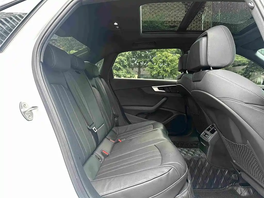 Audi A4L — миниатюра 19