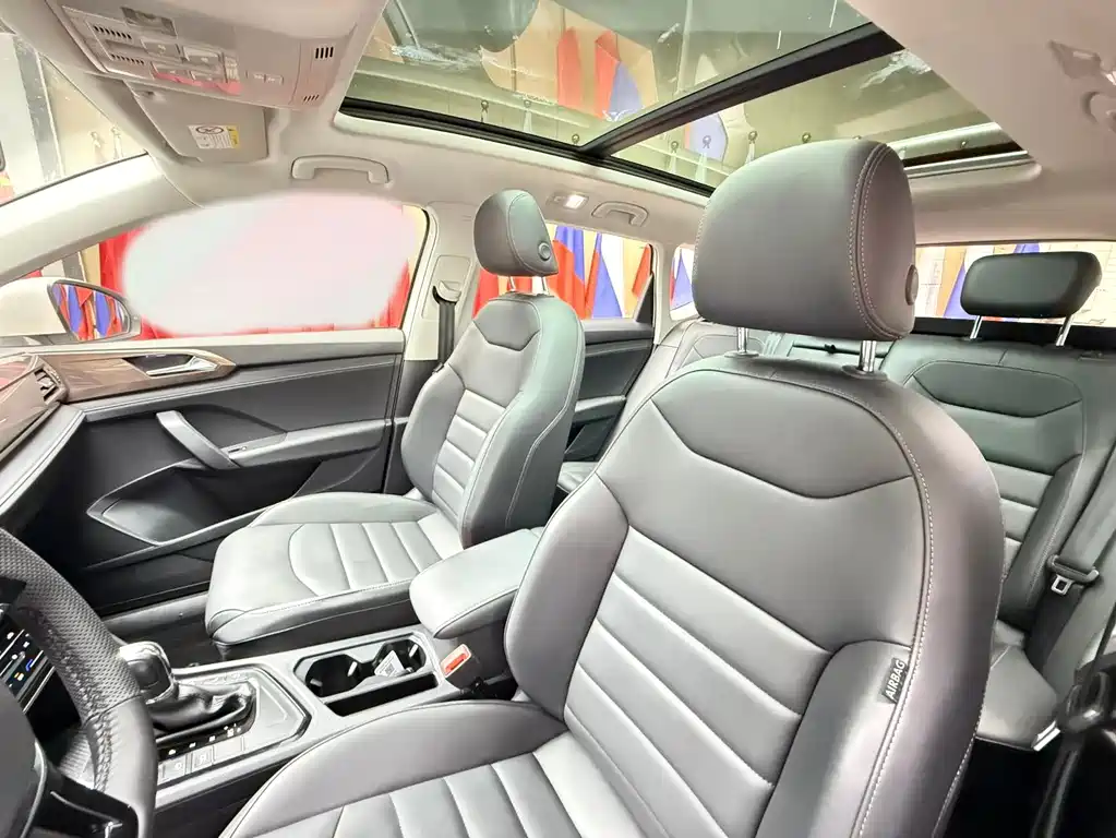 Volkswagen Tharu — миниатюра 8