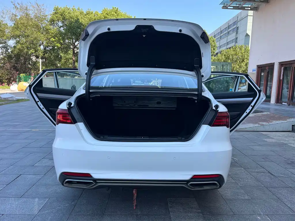 Geely Binrui — миниатюра 18