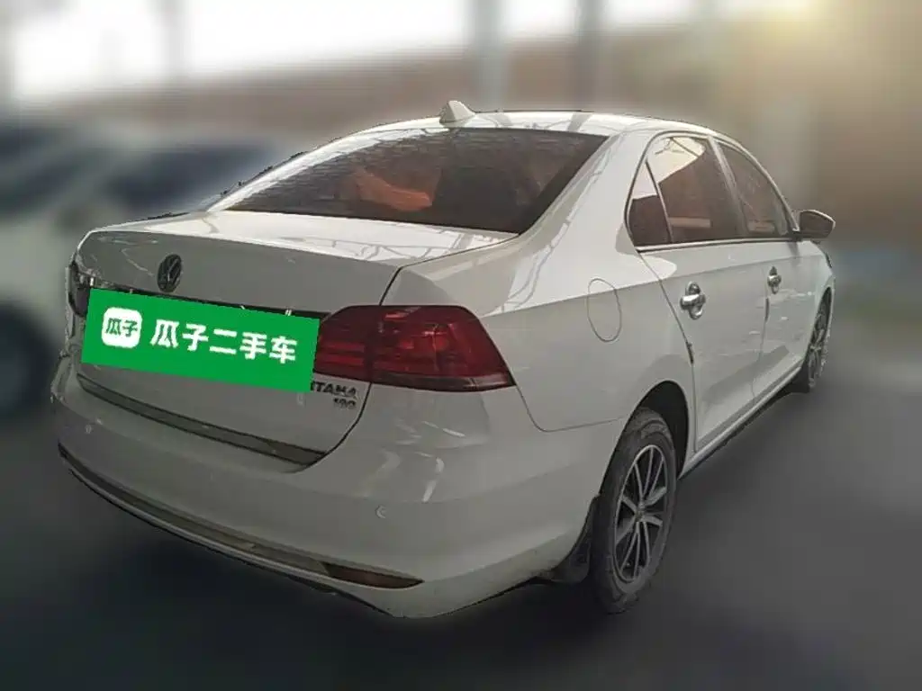 Volkswagen Santana — миниатюра 10