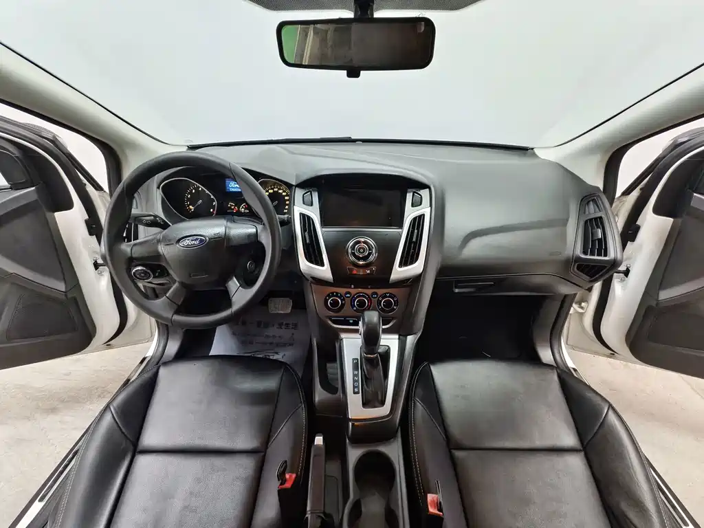 Ford Focus — миниатюра 9