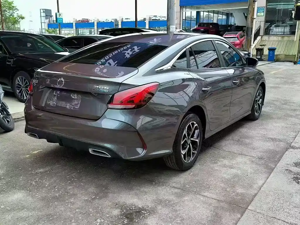 MG MG5 — миниатюра 9