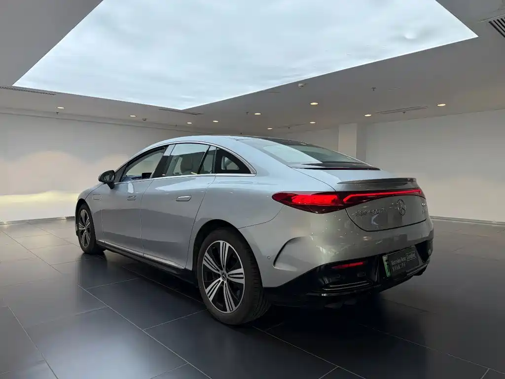 Mercedes-Benz EQE — миниатюра 3