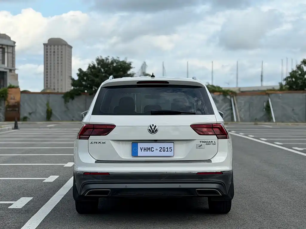 Volkswagen Tiguan L — миниатюра 20