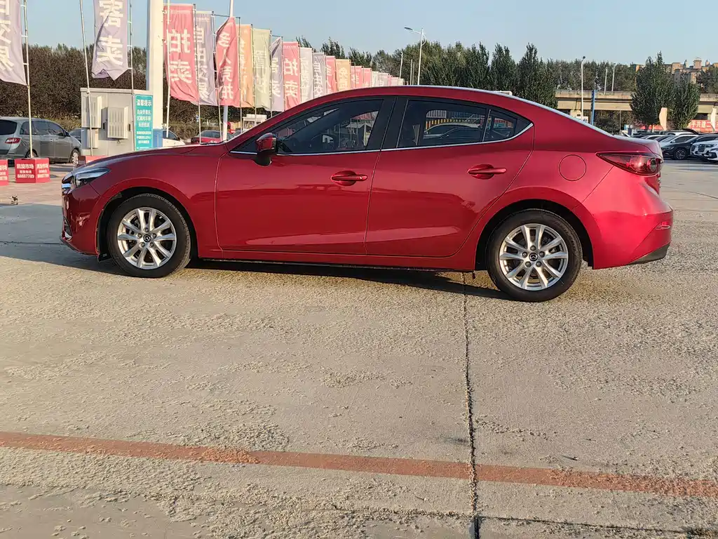 Mazda 3 Axela — миниатюра 10
