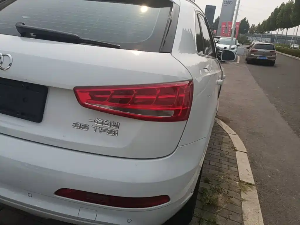 Audi Q3 — миниатюра 8