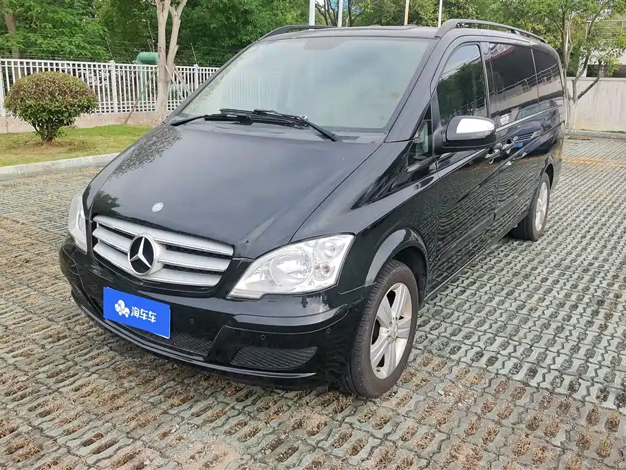 Mercedes-Benz Viano 2013