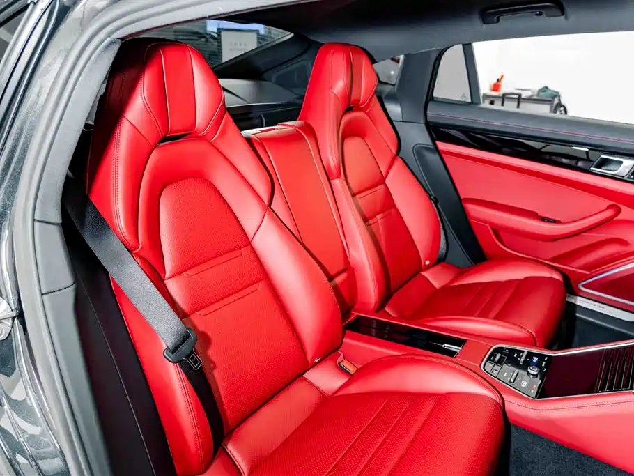 Porsche Panamera — миниатюра 25