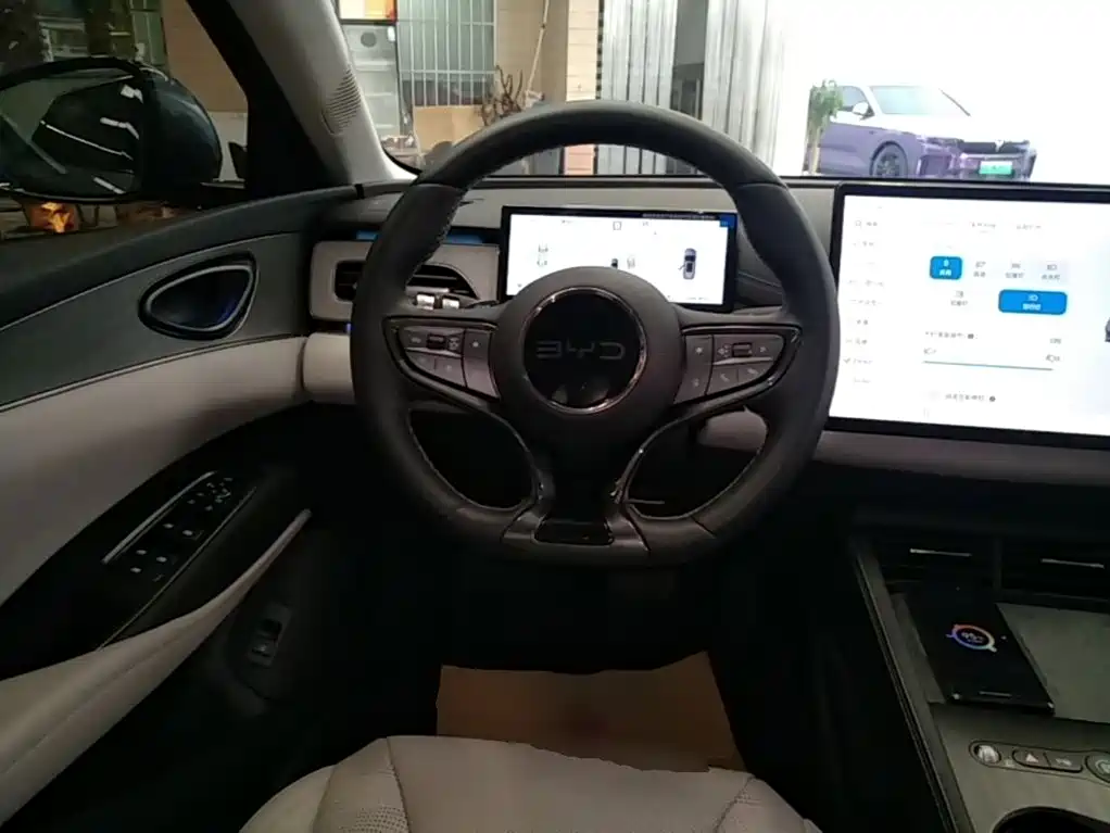 BYD Seal 06 DM-i Touring — миниатюра 11