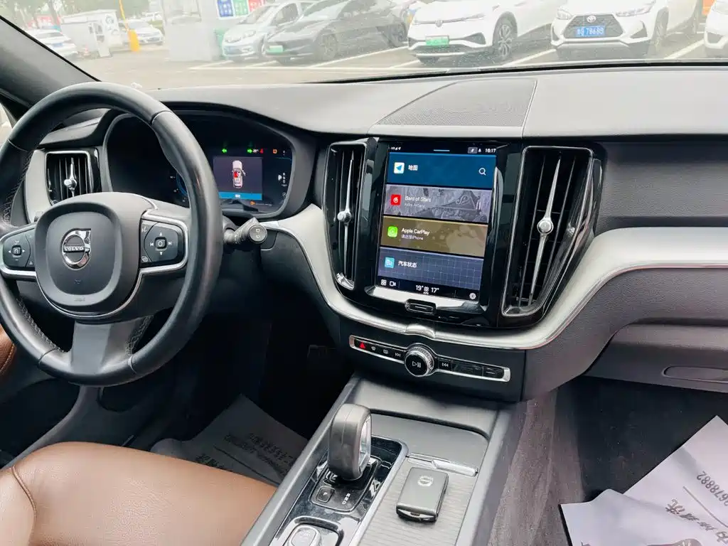Volvo XC60 — миниатюра 17
