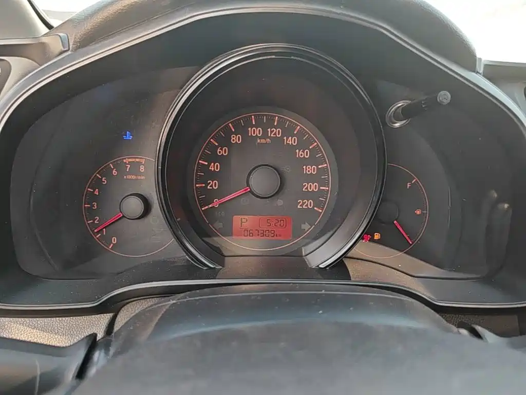 Honda Fit — миниатюра 12