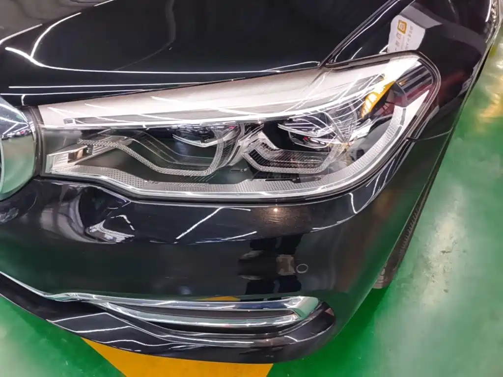 BMW 5 Series New Energy — миниатюра 24