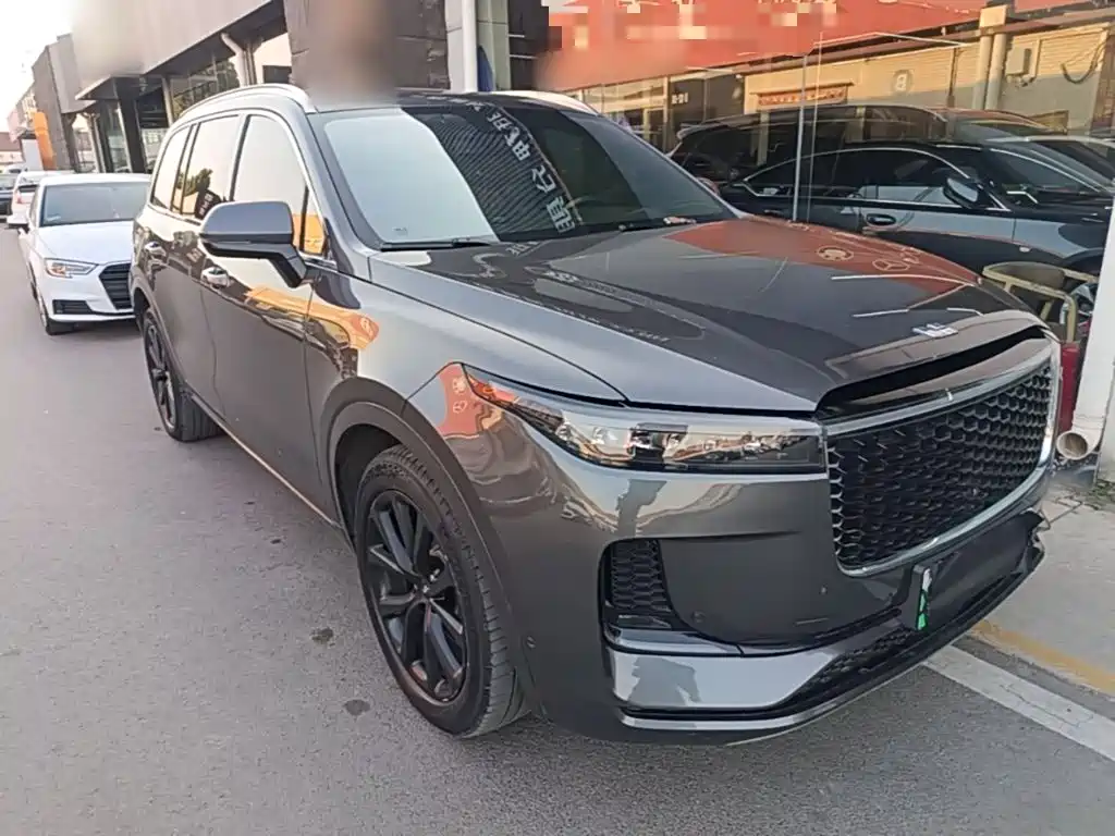 Li Auto Li ONE — миниатюра 4