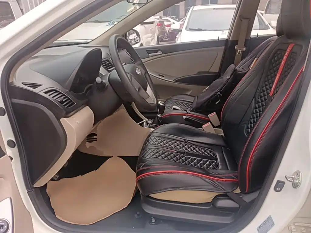 Hyundai Verna — миниатюра 15