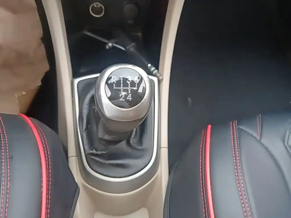 Hyundai Verna — миниатюра 14