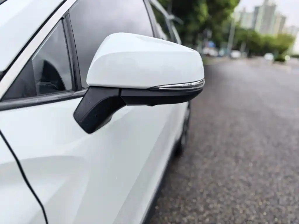 Toyota Frontlander — миниатюра 16