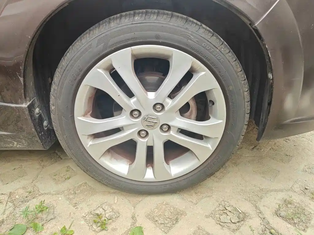 Suzuki Liana A6 — миниатюра 25