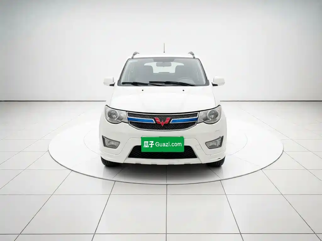 Wuling Hongguang — миниатюра 2