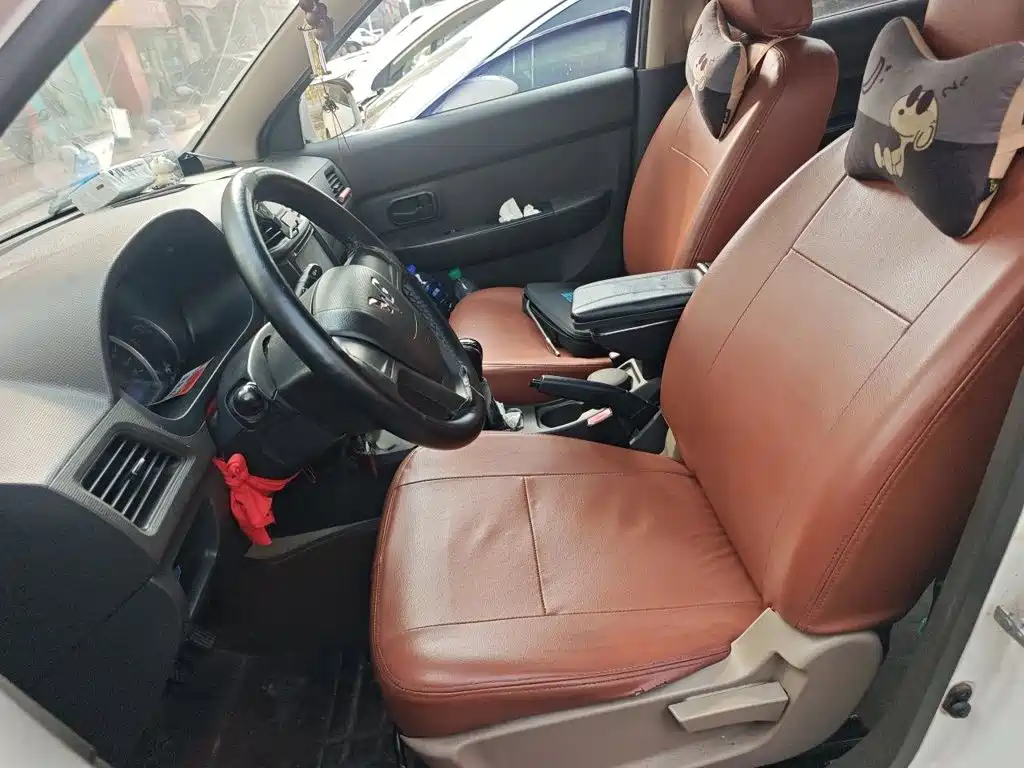 Wuling Hongguang — миниатюра 16