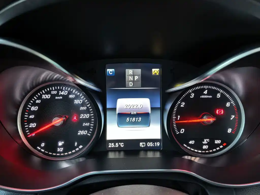 Mercedes-Benz GLC — миниатюра 8