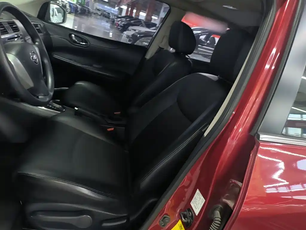 Nissan Tiida — миниатюра 15