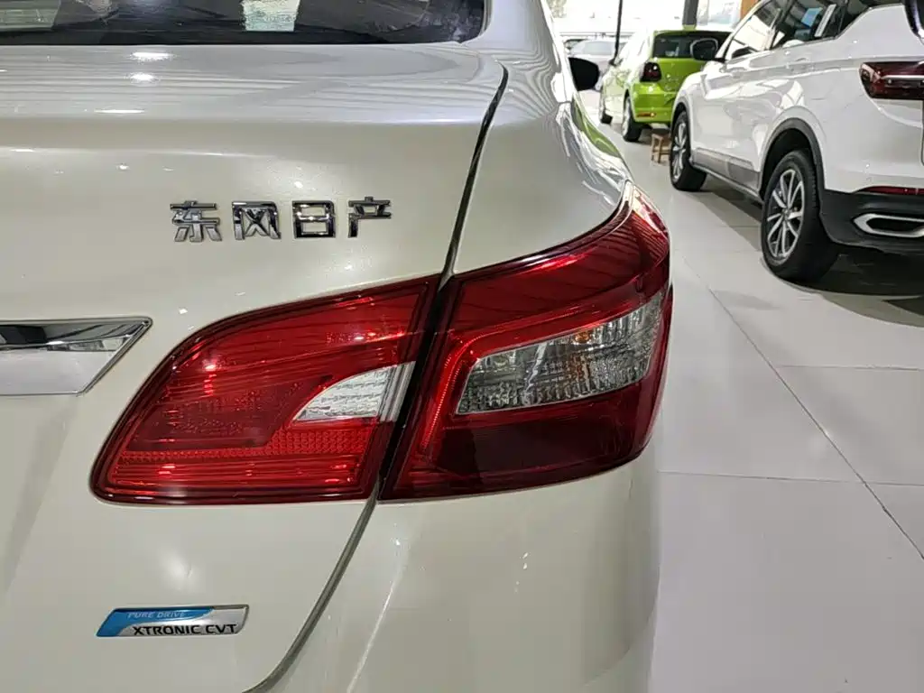 Nissan Sylphy — миниатюра 8