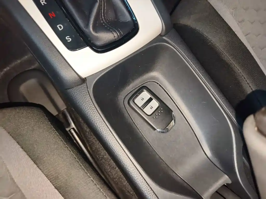 Honda Fit — миниатюра 9