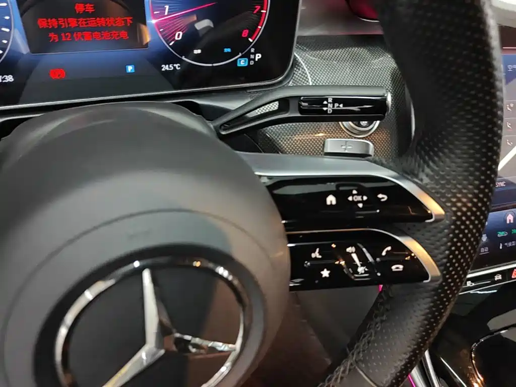 Mercedes-Benz C-Class — миниатюра 14