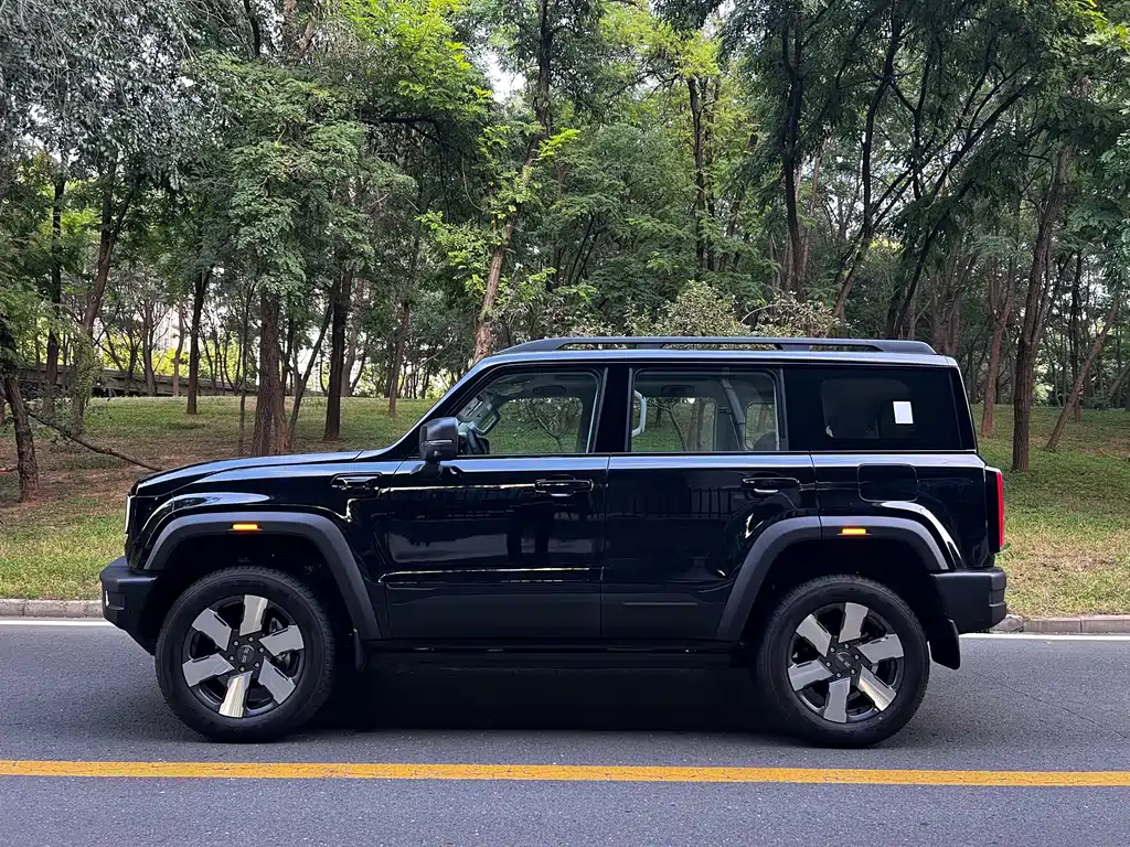 Beijing Off-Road BJ40 EREV — миниатюра 4