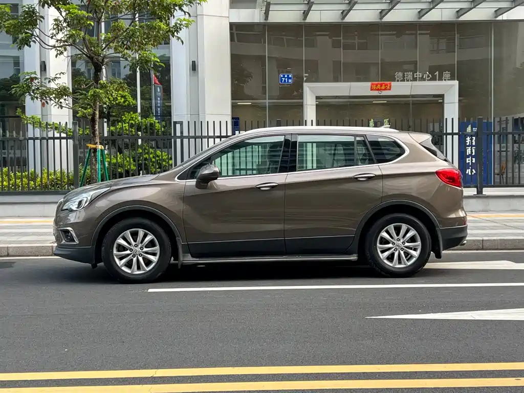 Buick Envision Plus — миниатюра 25