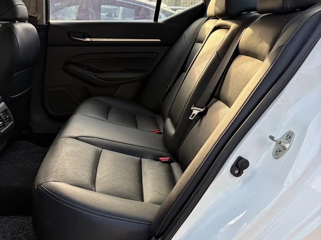 Nissan Teana — миниатюра 11