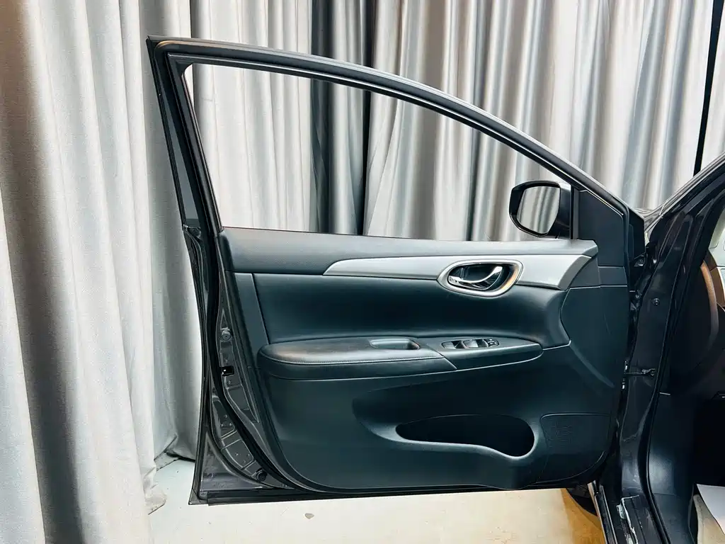 Nissan Sylphy — миниатюра 7